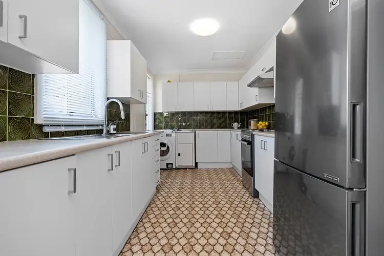 Fourth view of Homely house listing, 3 Tomlin Place, Swansea NSW 2281