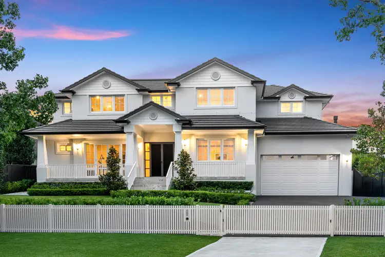 52 Flinders Avenue, St Ives NSW 2075