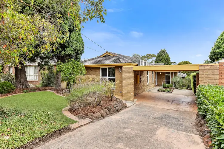 30 Guinevere Parade, Glen Waverley VIC 3150