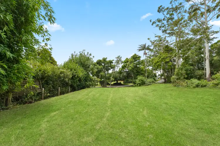 66 Wongawallan Road, Tamborine Mountain QLD 4272