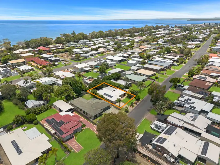 60 Cunningham Street, Urangan QLD 4655