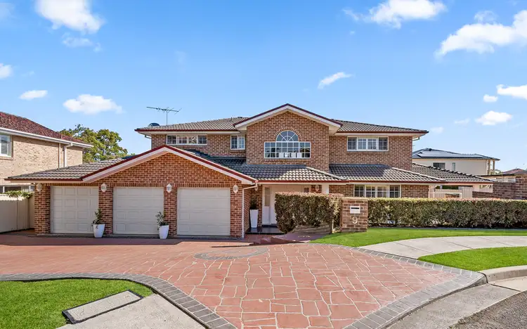 9 Alvisio Close, Edensor Park NSW 2176