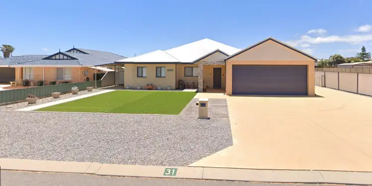 31 Parkvista Square