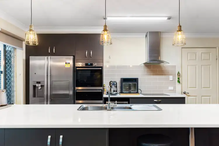 Sixth view of Homely house listing, 4 Eric Drive, Blackstone QLD 4304