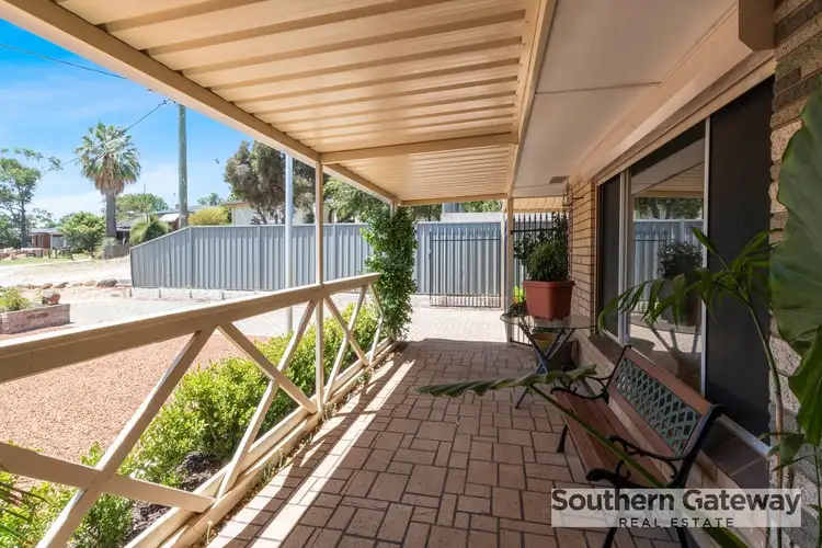 Fourth view of Homely house listing, 31 Inkpen Way, Orelia WA 6167
