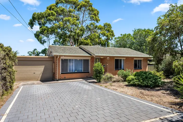 7 Alban Street