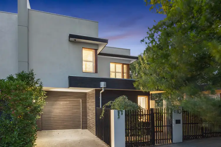 1B Kardinia Road, Glen Iris VIC 3146