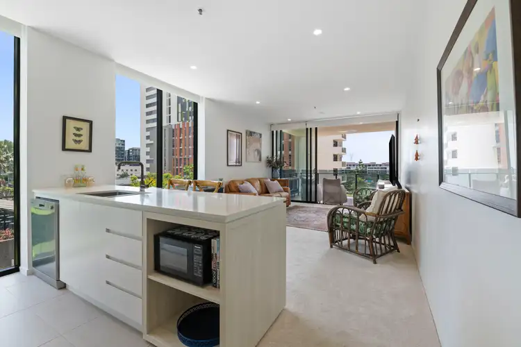 Fourth view of Homely unit listing, 302/12 Cunningham Street, Newstead QLD 4006