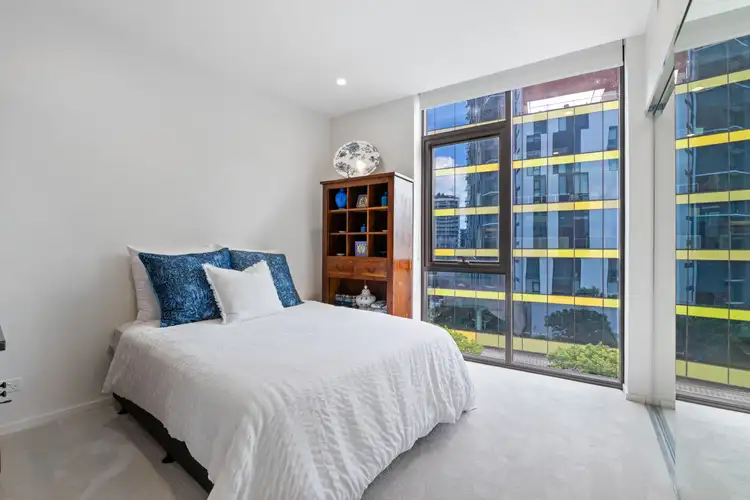 Fifth view of Homely unit listing, 302/12 Cunningham Street, Newstead QLD 4006