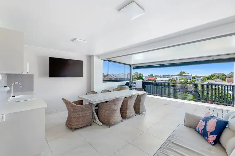 1/23 Abalone Avenue, Paradise Point QLD 4216