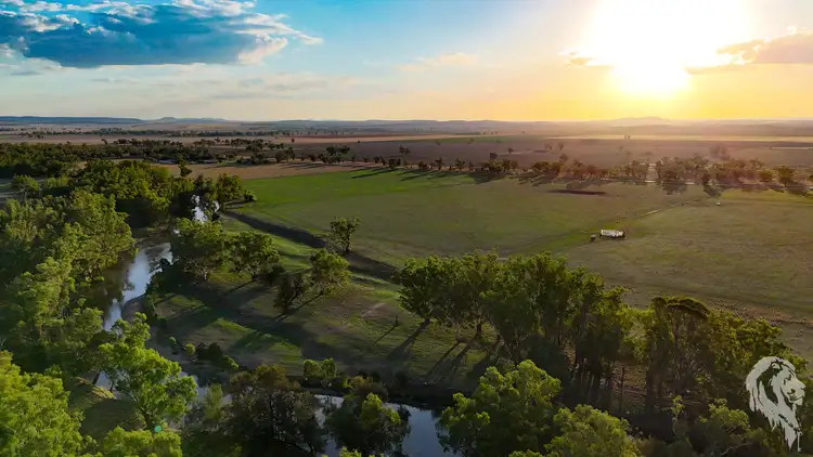 11664 Kamilaroi Highway, Emerald Hill NSW 2380