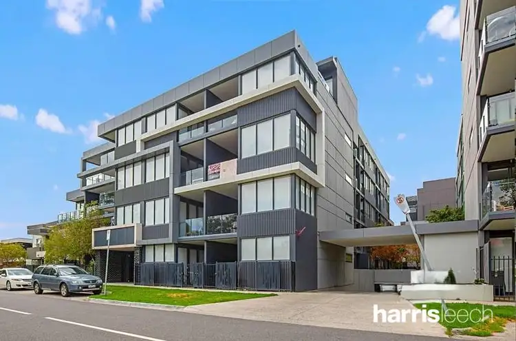 2 Gillies Street