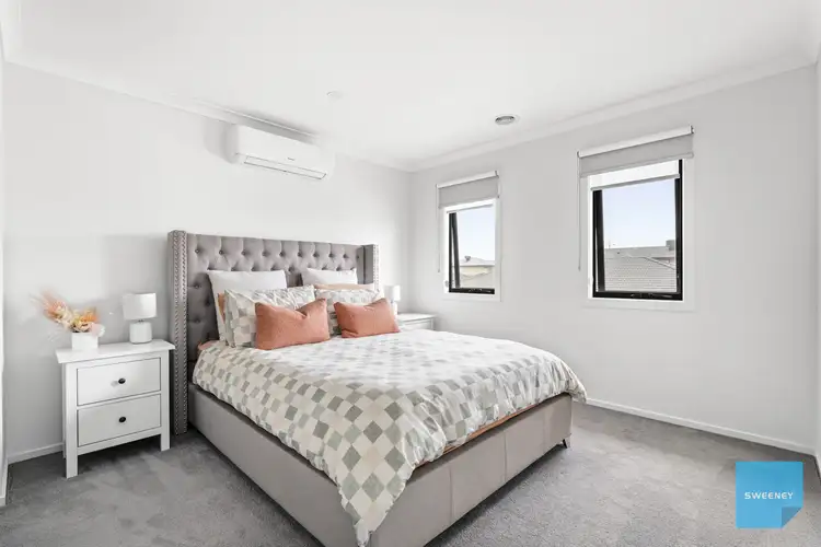 Second view of Homely house listing, 4 Fold Circuit, Bonnie Brook VIC 3335