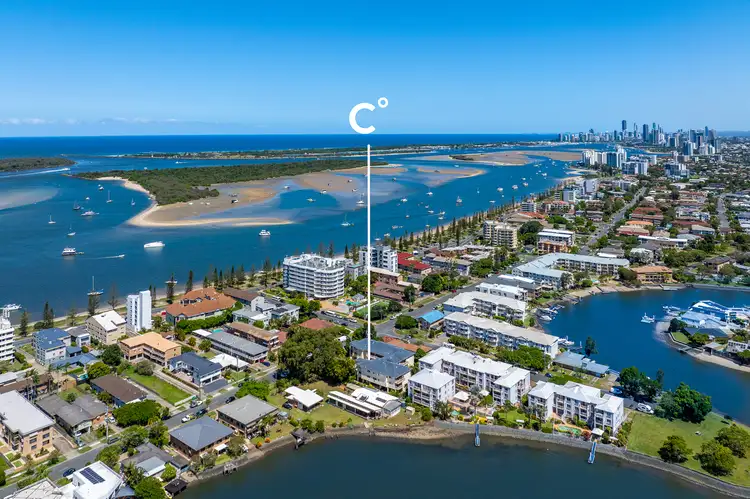 2/36-38 Back Street, Biggera Waters QLD 4216