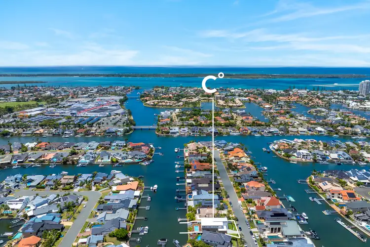 36 Cockleshell Court, Runaway Bay QLD 4216