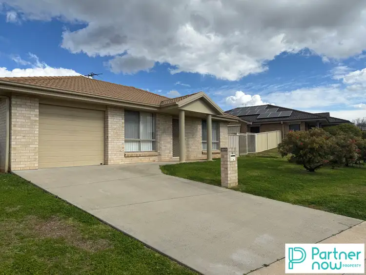12 Falcon Drive