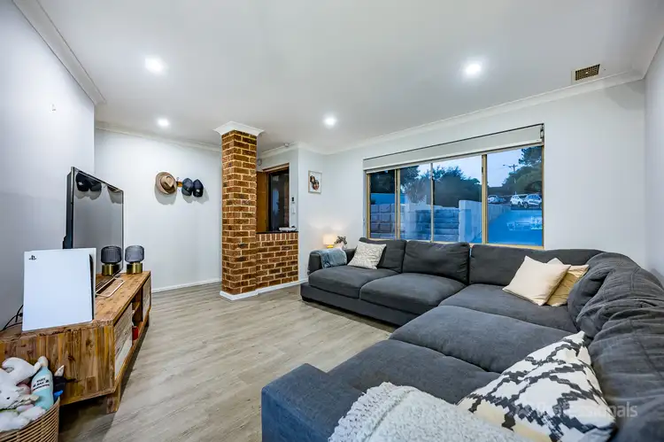 Sixth view of Homely house listing, 5 Alan Court, Beldon WA 6027