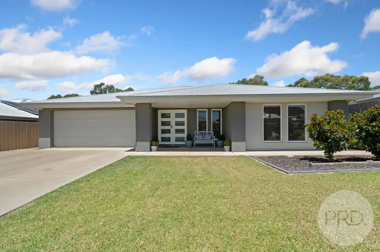 89 Messenger Avenue, Boorooma NSW 2650