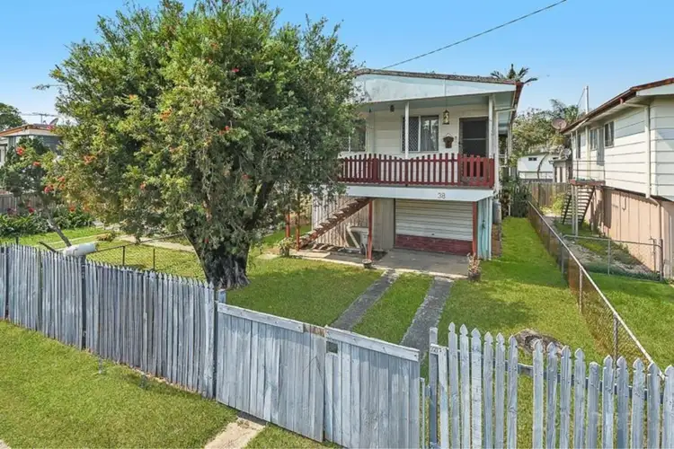 38b Domnick Street