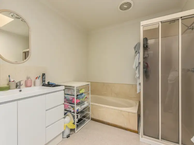 Fifth view of Homely house listing, 1/34 Sheridan Court, Summerhill TAS 7250