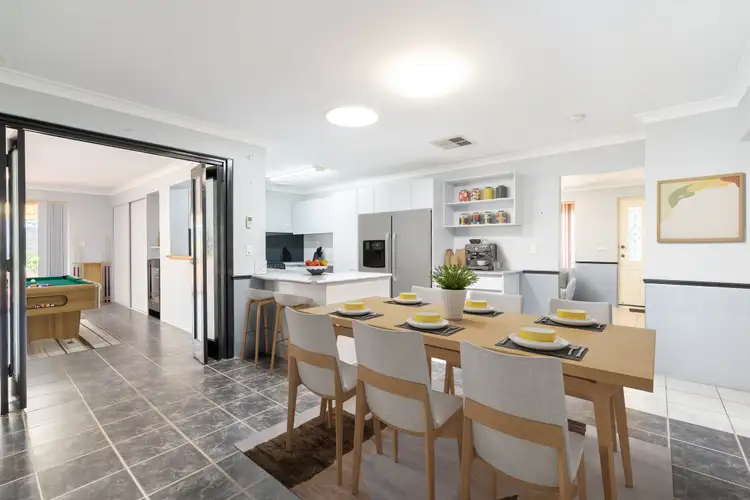 Fifth view of Homely house listing, 2 Solo Court, Cooloongup WA 6168