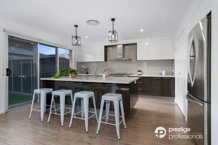 Sixth view of Homely house listing, 2 Silverleaf Lane, Moorebank NSW 2170