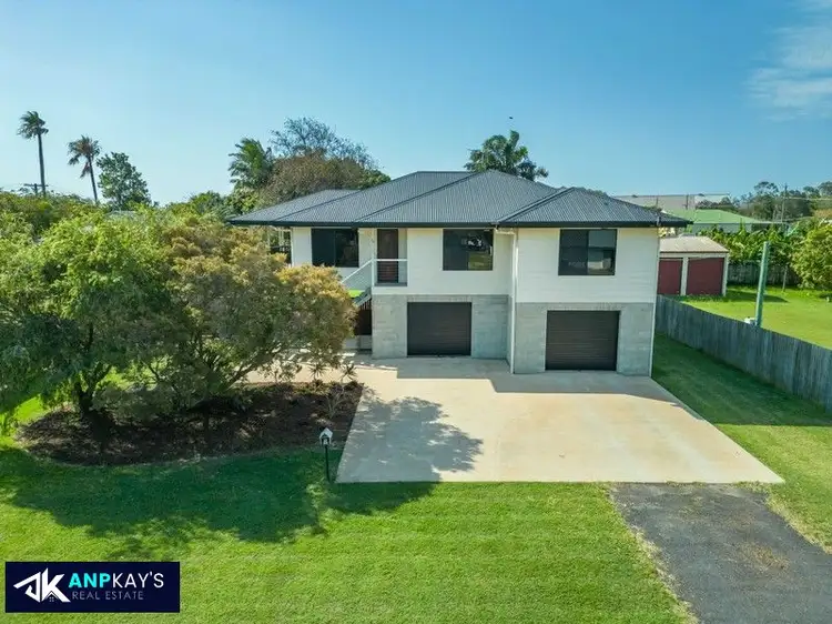 25 Duffy Street, Burnett Heads QLD 4670