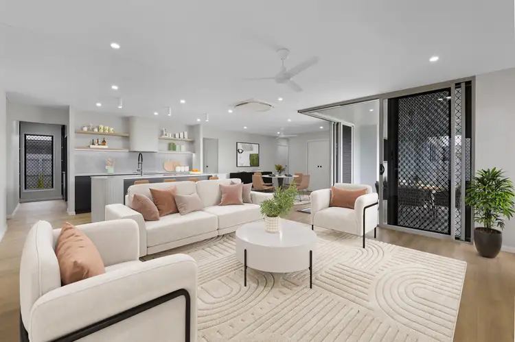 Fourth view of Homely house listing, 2 Regal Circuit, Beaconsfield QLD 4740