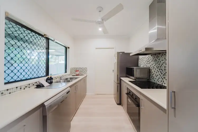 Sixth view of Homely house listing, 2/213 Corcoran Street, Currajong QLD 4812