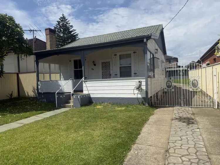 30 Pine Rd, Auburn NSW 2144