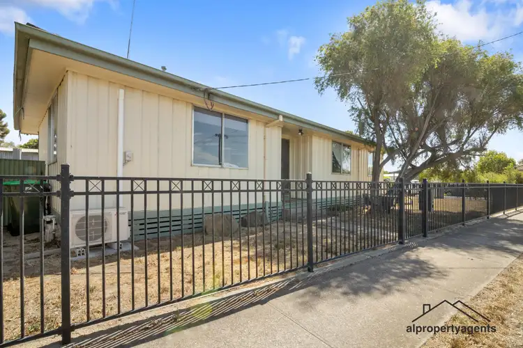 Second view of Homely house listing, 23 Felstead Avenue, Horsham VIC 3400