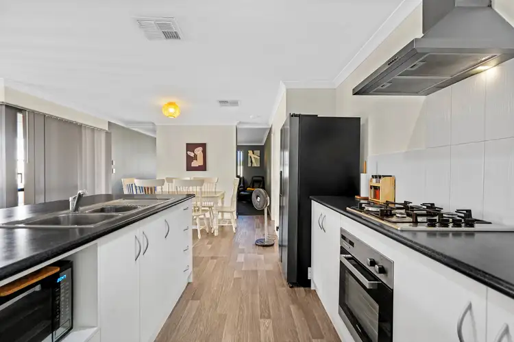 Fourth view of Homely house listing, 7 Savory Crescent, Yalyalup WA 6280