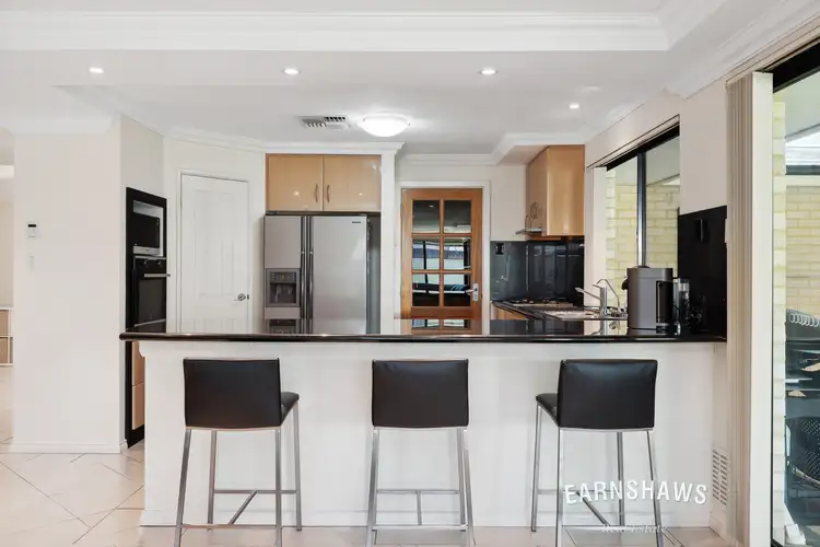 18 Bremer Court, Jane Brook WA 6056