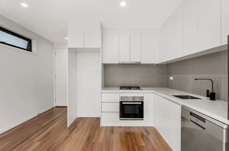 Fifth view of Homely townhouse listing, 9/15 Landale Avenue, Croydon VIC 3136
