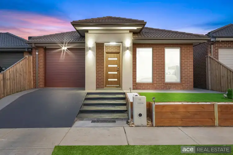 18 Scorpio Crescent, Truganina VIC 3029