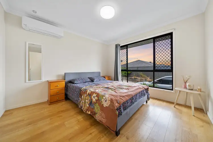 Fifth view of Homely house listing, 10 Foster Circuit, Hillcrest QLD 4118