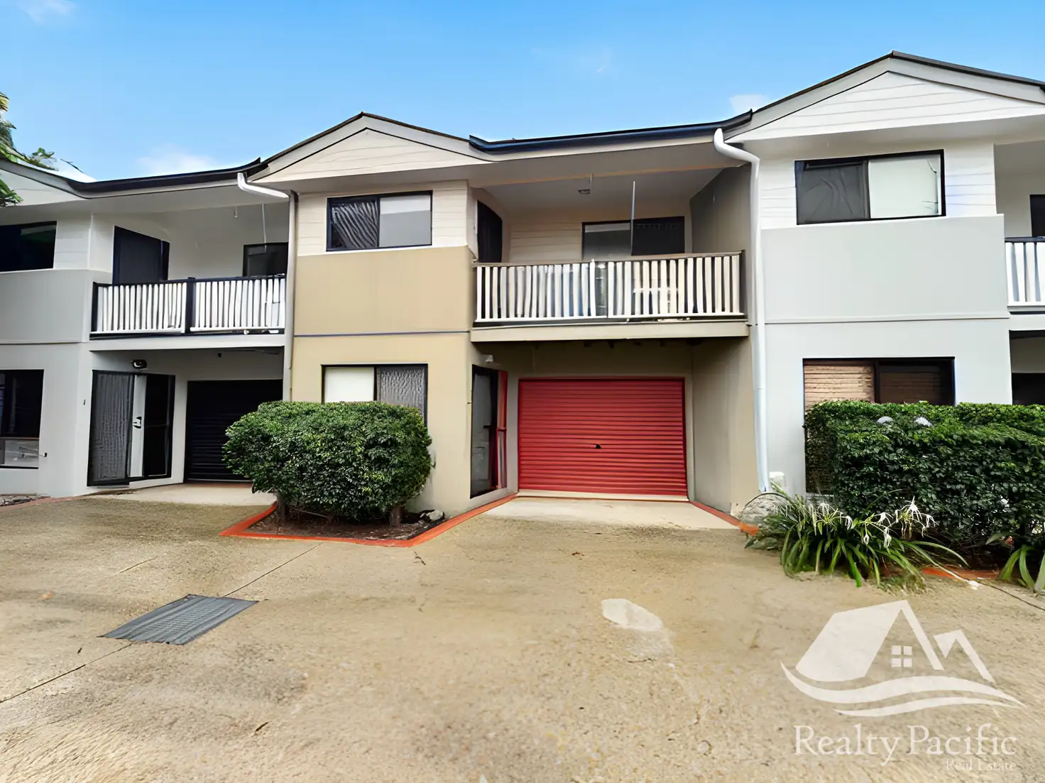Main view of Homely townhouse listing, 2/31 Llewellyn St, Kangaroo Point QLD 4169