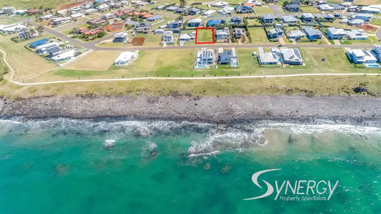 27 Sea Esplanade, Elliott Heads QLD 4670