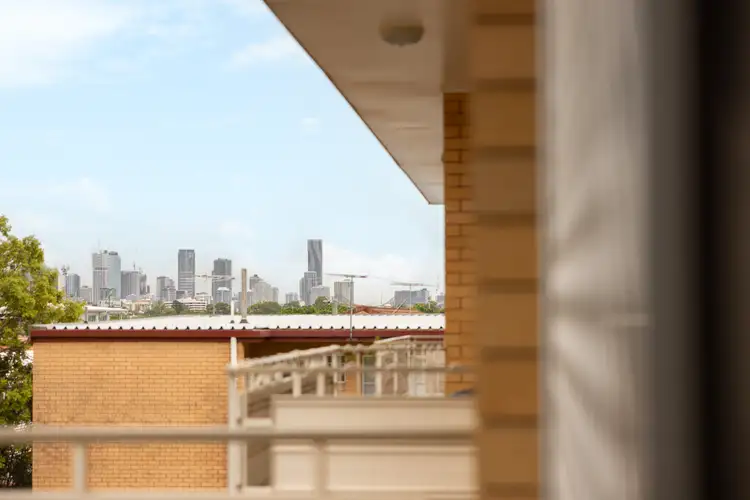 Second view of Homely unit listing, 5/28 Kitchener Street, Coorparoo QLD 4151