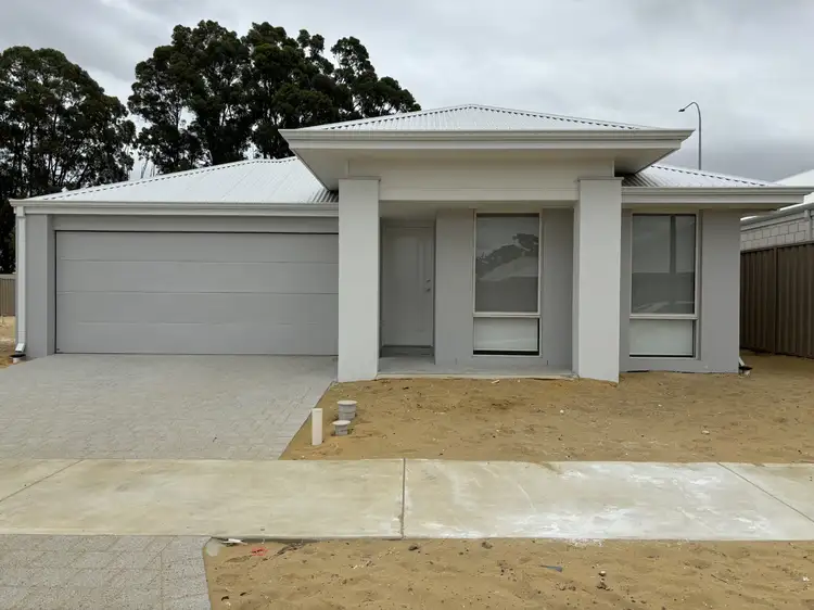 7 Goodenia Waters