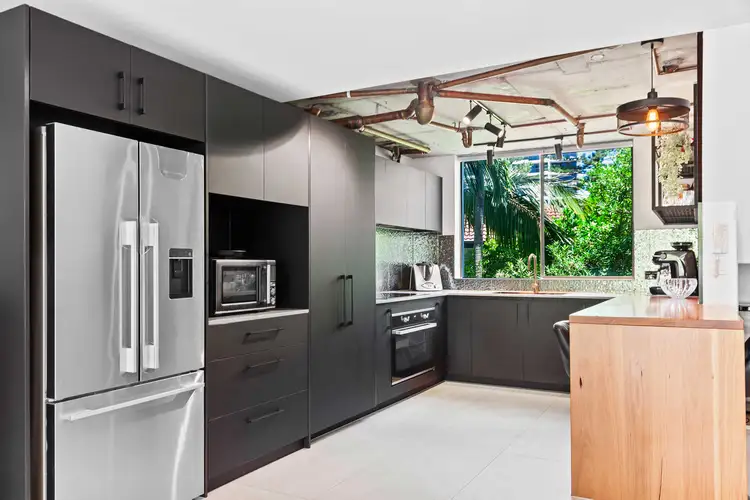 37/24 Hamilton Avenue, Surfers Paradise QLD 4217