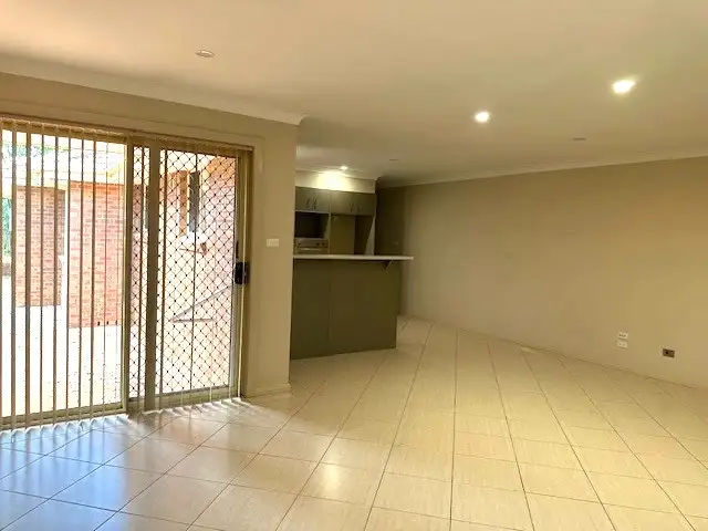Fifth view of Homely villa listing, 1/6 Serrata Pl, Cordeaux Heights NSW 2526