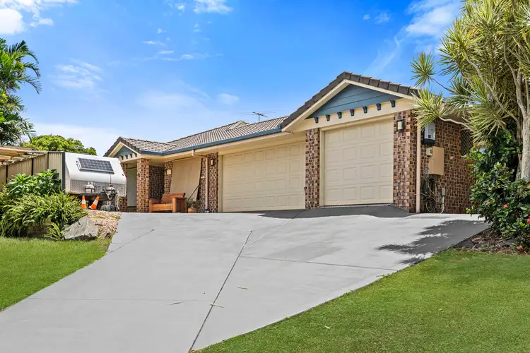 5 Bluefin Court