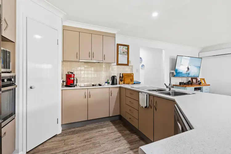 Sixth view of Homely house listing, 5 Bluefin Court, Redland Bay QLD 4165