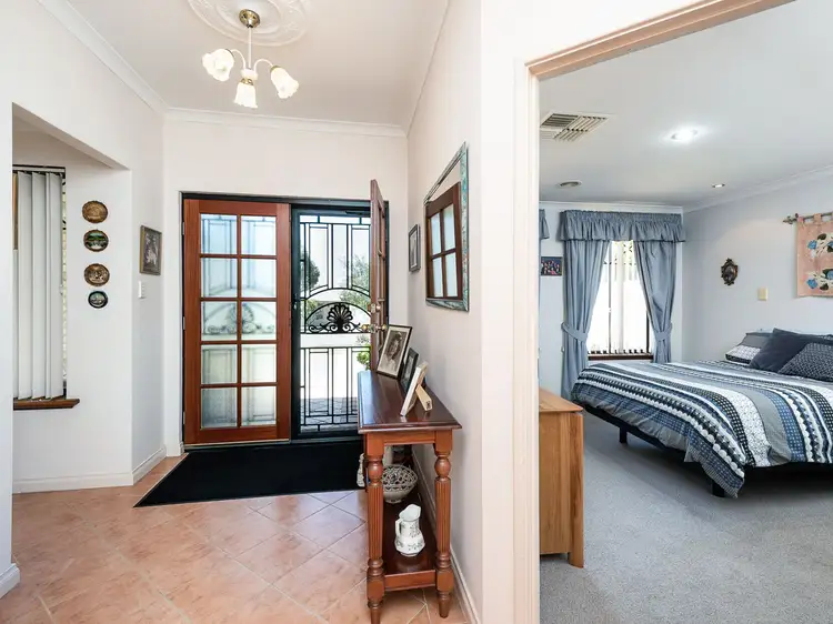 Fifth view of Homely house listing, 4 Hird Place, Palmyra WA 6157