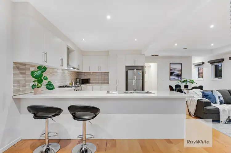 Sixth view of Homely house listing, 1/10 Linlithgow Way, Greenvale VIC 3059