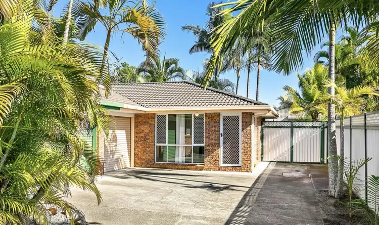 6 Coventry Court