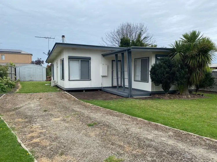 35 Monash Avenue, Cowes VIC 3922
