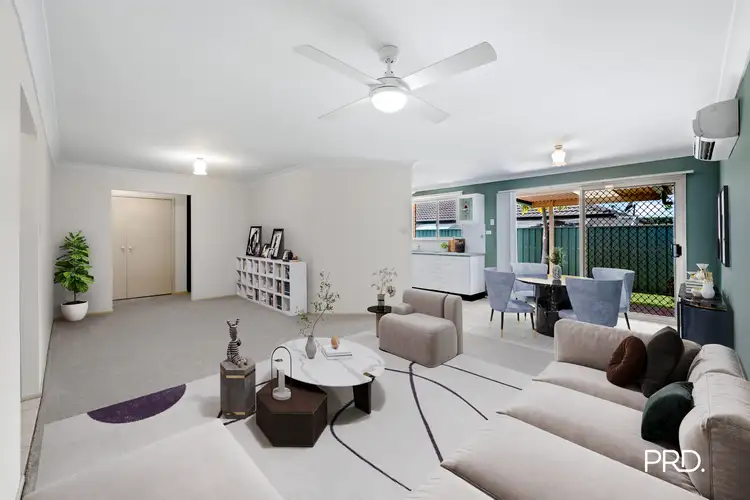 Third view of Homely villa listing, 2/106 Forbes Street, Emu Plains NSW 2750