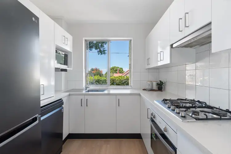 Fourth view of Homely unit listing, 8/28 Riverview Terrace, Hamilton QLD 4007